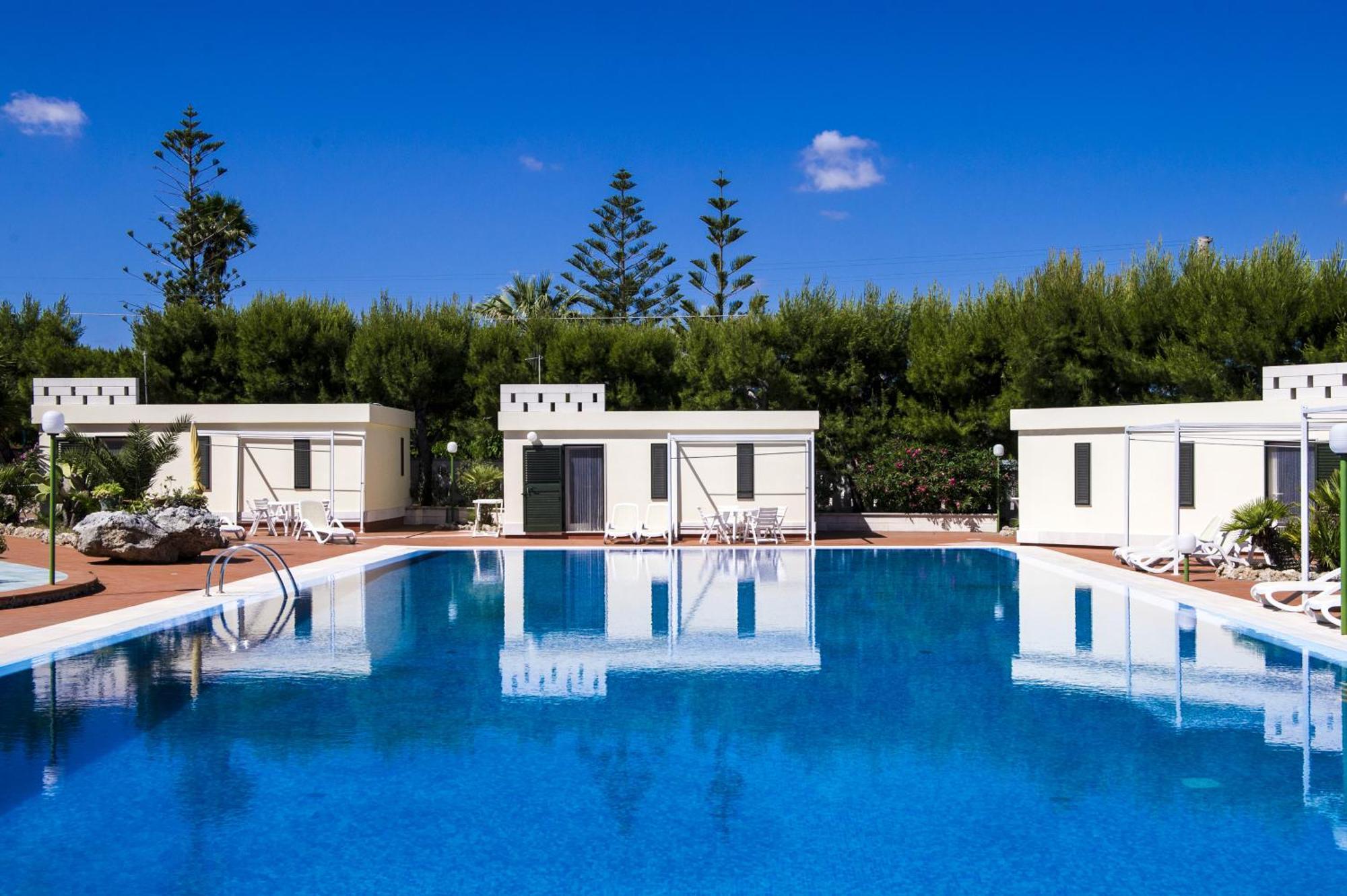 Villa Lamandia Монополи Экстерьер фото